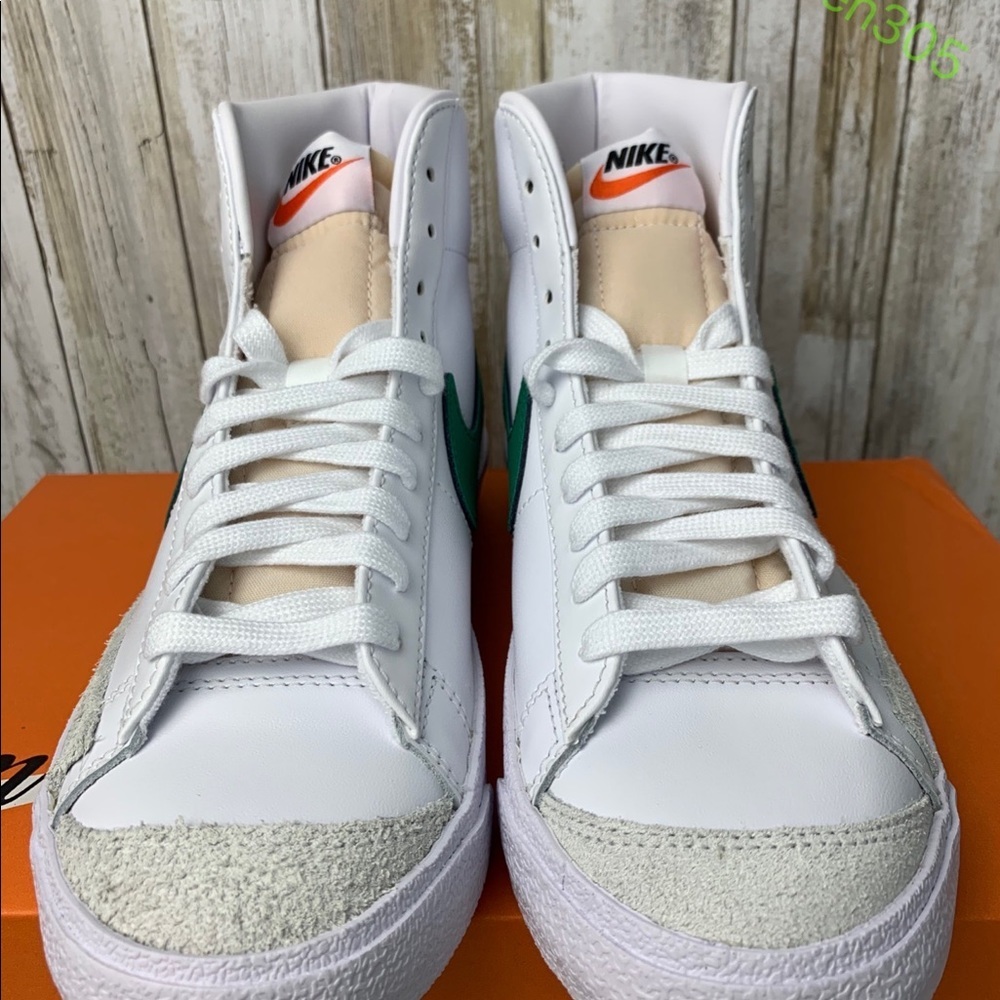 Nike Blazer Mid 77 White Green WM - Picture 4 of 6